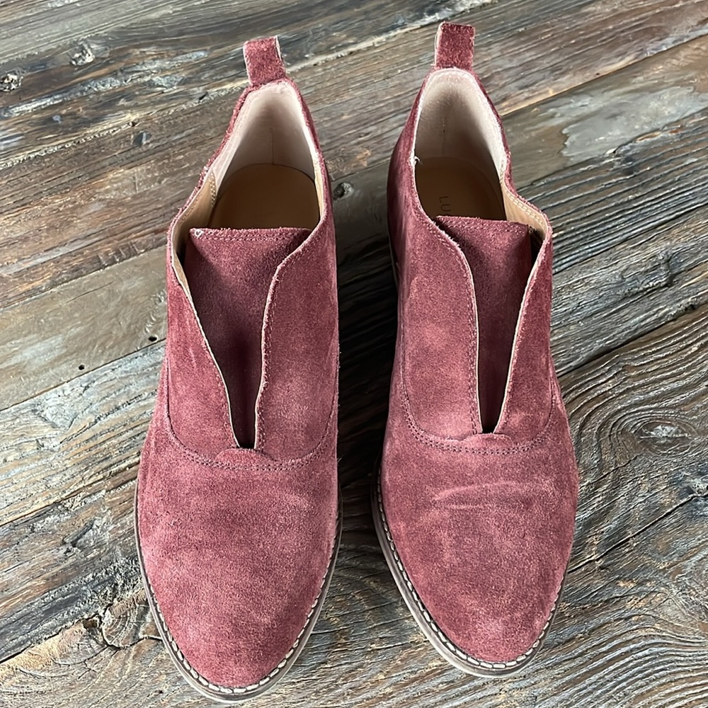 Lucky Brand Kimberly maroon suede bootie EUC size 40 - Picture 3 of 10